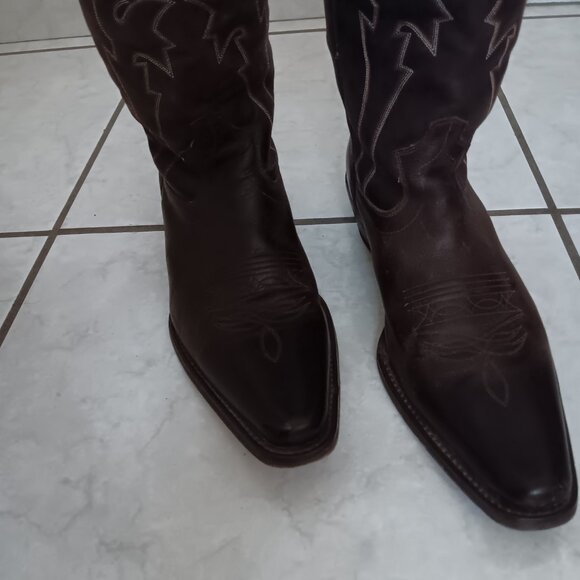 Cowboy boot - Picture 2 of 8
